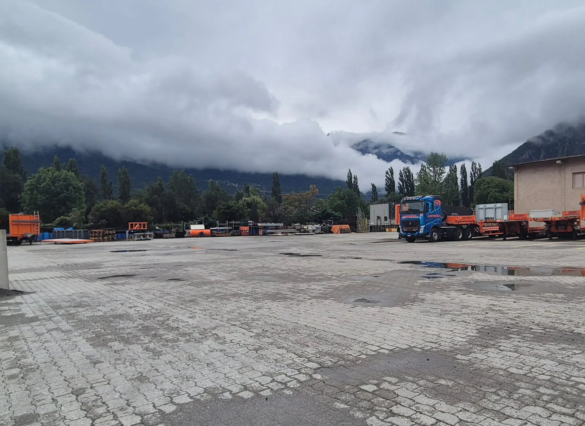 Place de stockage - Photo 1